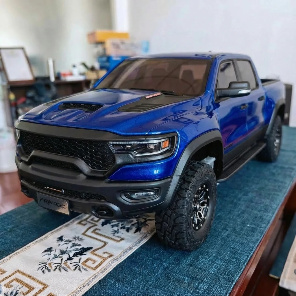 TRACTION HOBBY 1/8 TRX 1500 kortegraalmodel RC-gestuurde elektrische 4wd off-road rupstruck