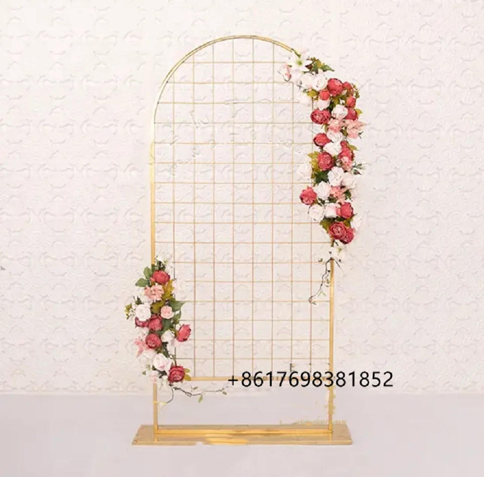 

shiny Golden Screen Mesh Shape Wedding Backdrop Panel