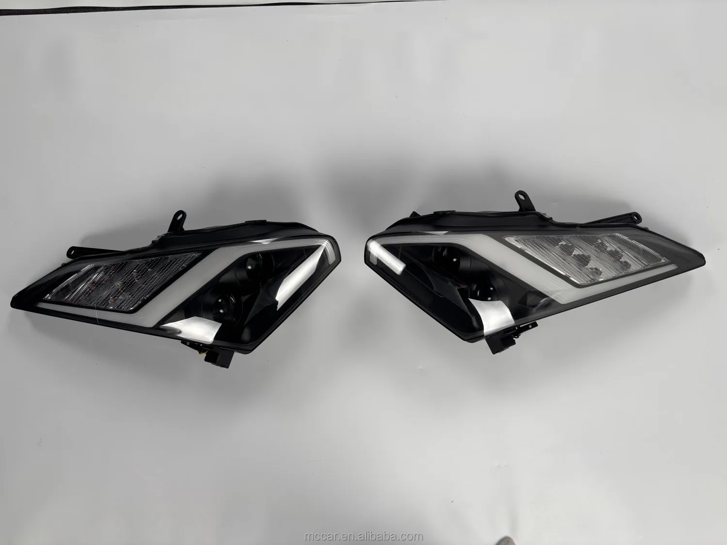 Luci per auto di alta qualità adatte per Nissan GTR35 R35 God Of Car Fari