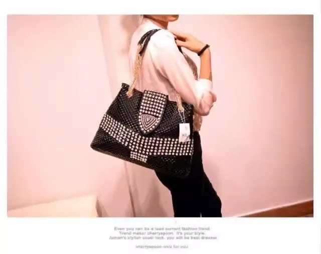 Sac seau rayé de haute qualité, diamants brillants en cristal, sac à main de grande capacité pour femmes, sac à bandoulière, sacoche