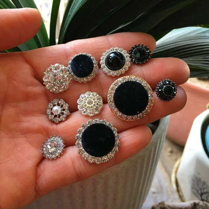 Cute Black Round Button Fancy Pearl Flower Button Small Crystal Decorative Button Shank Button Garments Accessory Button