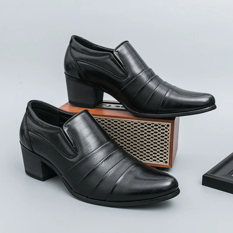 

Retro Men High-heeled Loafers Black Brown Men Casual Comfortable Breathable Fashionable Small Leather Shoes Size 38-46 Men Shoes
