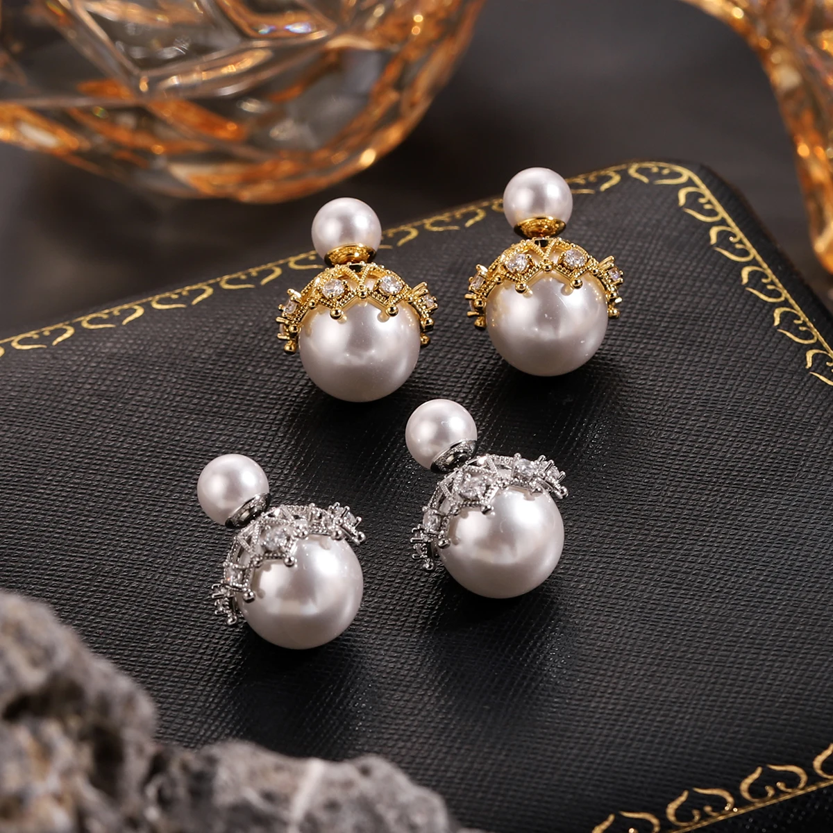 Double Sided Pearl Stud Earrings for Women French Baroque Crown Zircon Front Back Big Ball Elegant Wedding Party Jewelry Gift