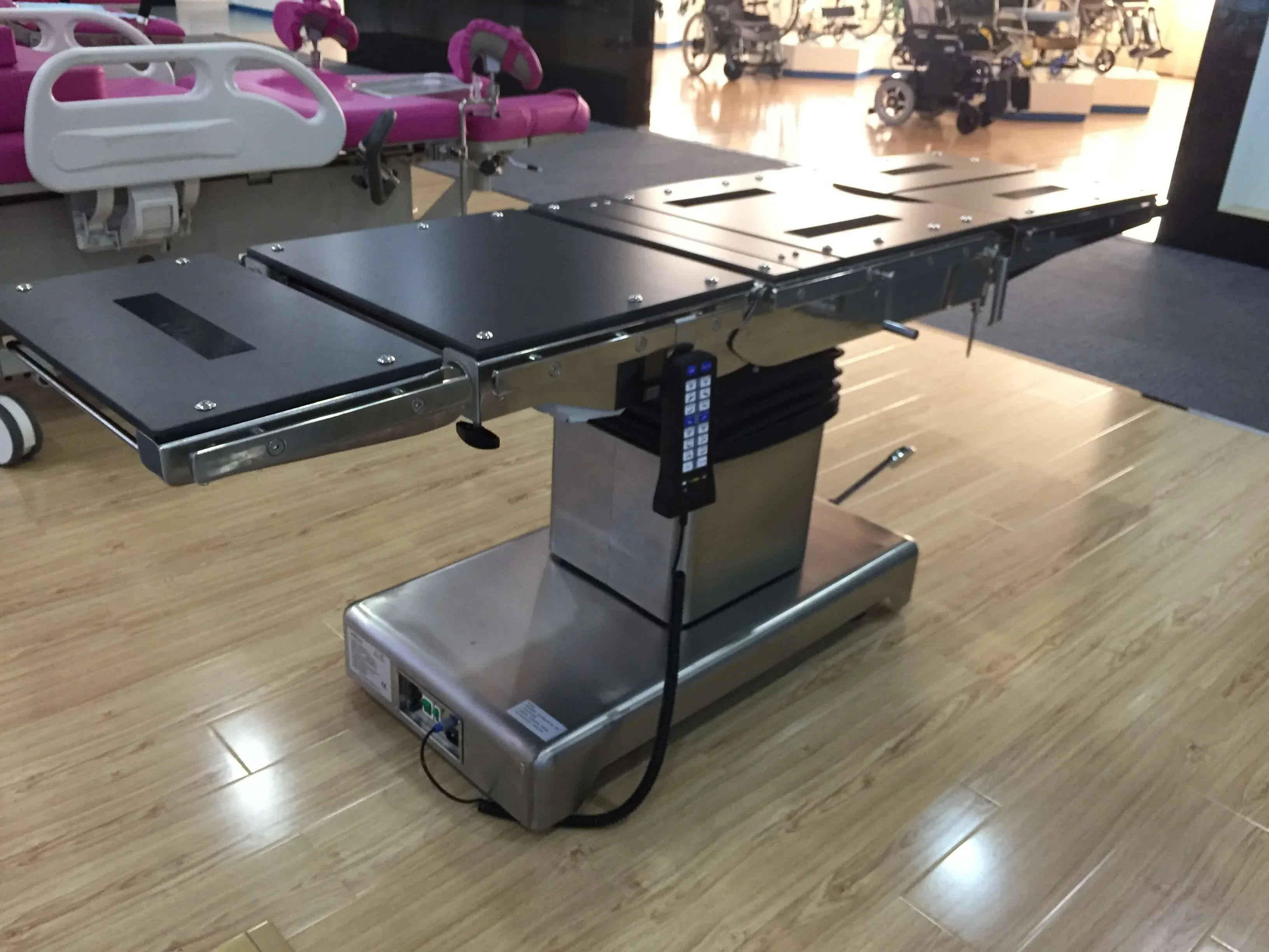 Operation table price Hospital Medical theatre bed surgical operating table YSENMED Electric General Surgical Table