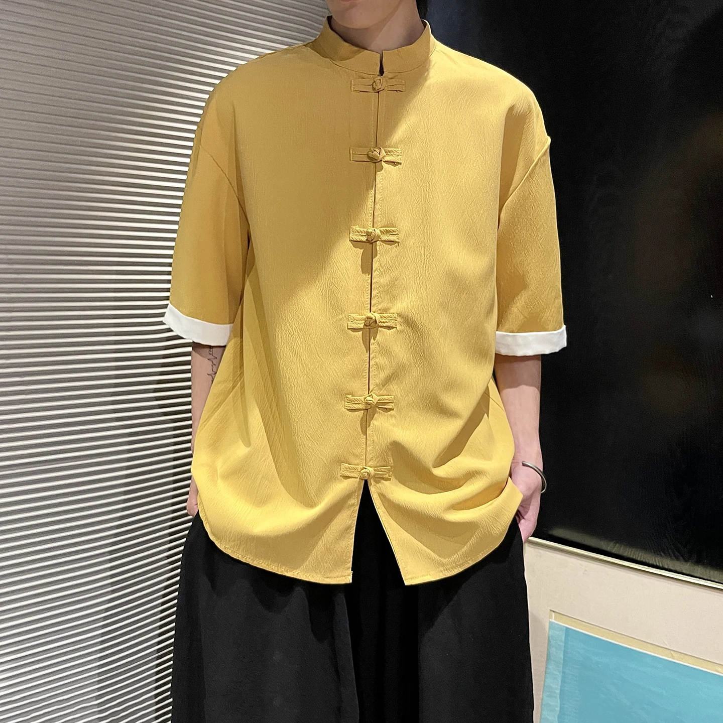 

2025 Summer Men's Solid Color Chinese Style Shirt Plus Size Men Modern Mandarin Collar Short Sleeve Top with Frog Buttons M-5XL