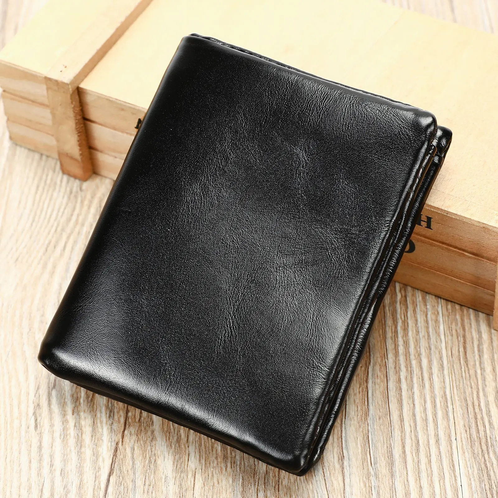 Men's Genuine Leather Vintage Wallet Short RFID Anti-theft Brush Money Clip Oil Wax Cowhide Card Package
