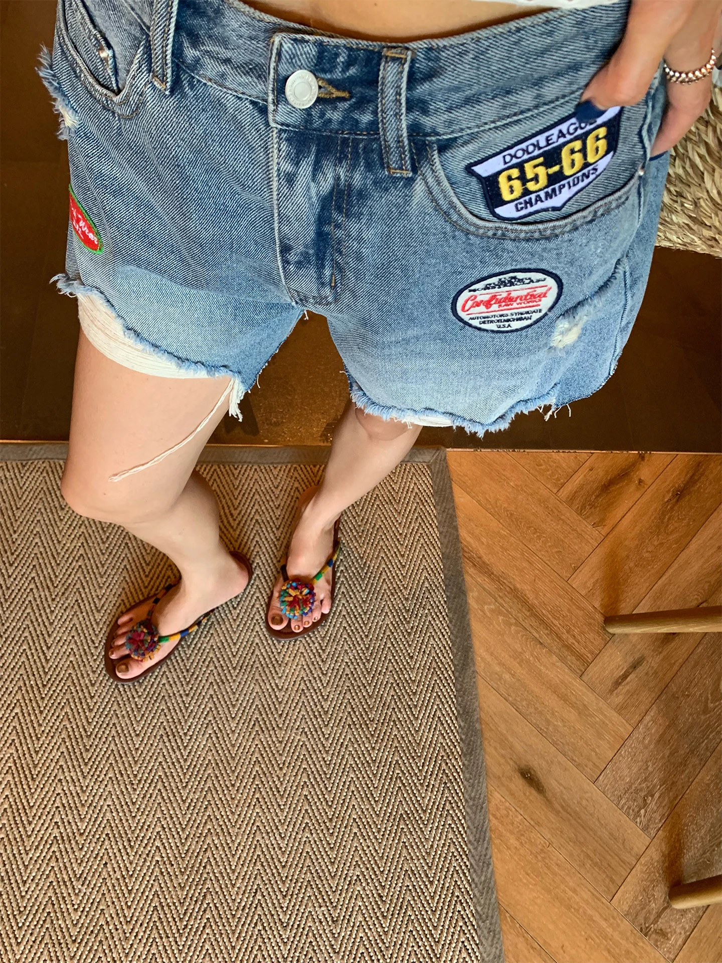 

Женские джинсовые брюки orts, новинка 2025, летние дизайнерские брюки небольшого размера с вышивкой, повседневные широкие джинсы с талией