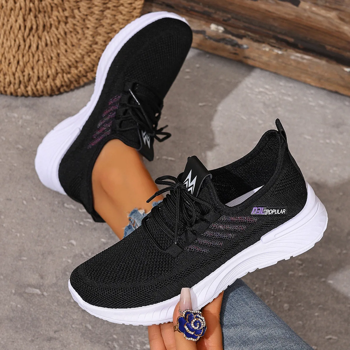 

Женские дышащие сетчатые кроссовки, летние легкие удобные повседневные прогулочные туфли с круглым носком, нескользящие, для ежедневных поездок на работу и активного отдыха