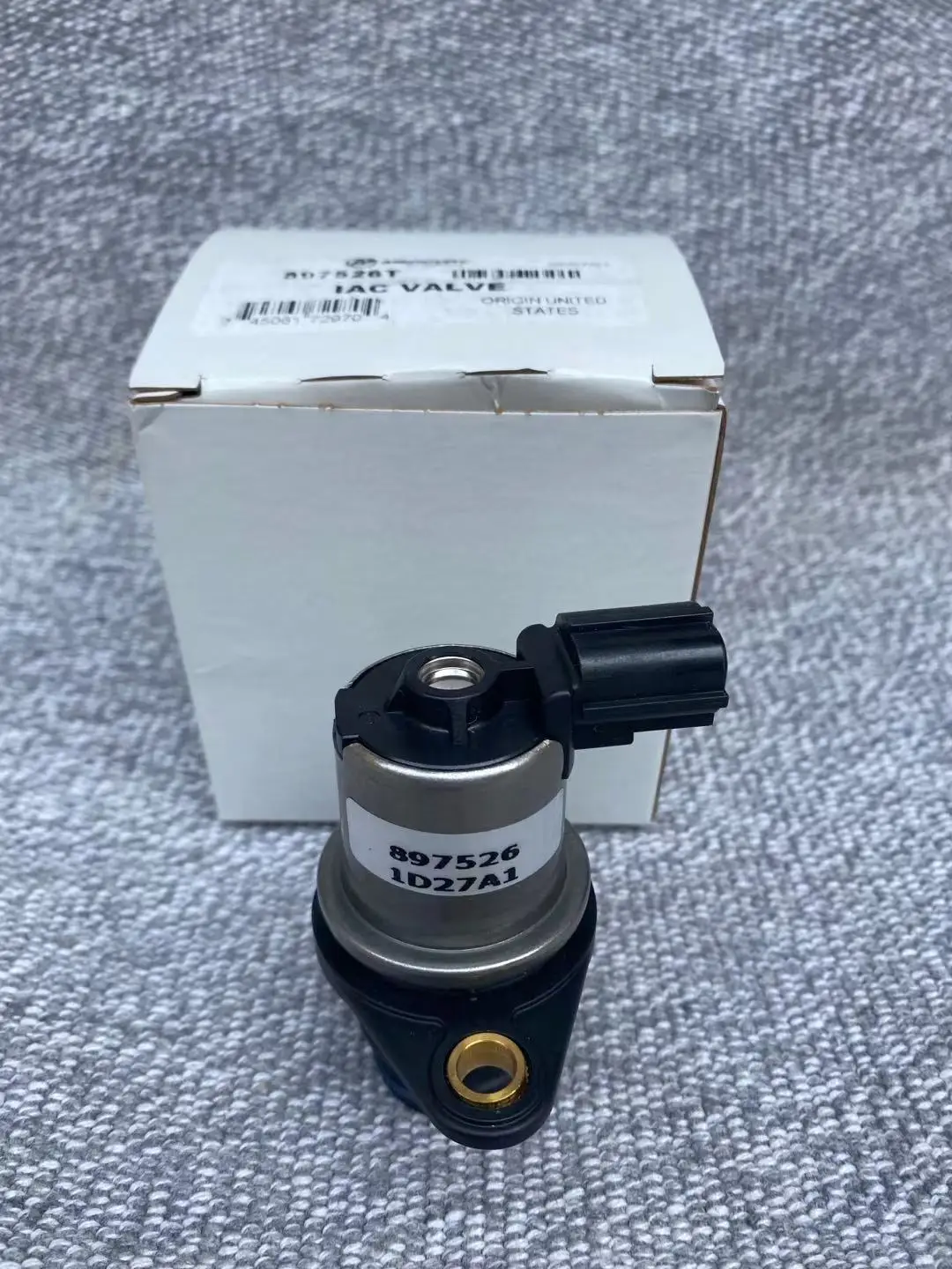 

Mercury 897526 4-stroke 75-90-115-150-250 horsepower outboard engine idle control valve idle valve