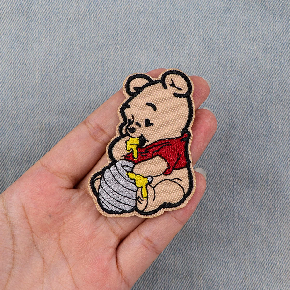 Cute Cartoon Bear Embroidery Patch Iron On Patches For Clothing Thermoadhesive Patches For Clothes Jackets Sew DIY Stickers