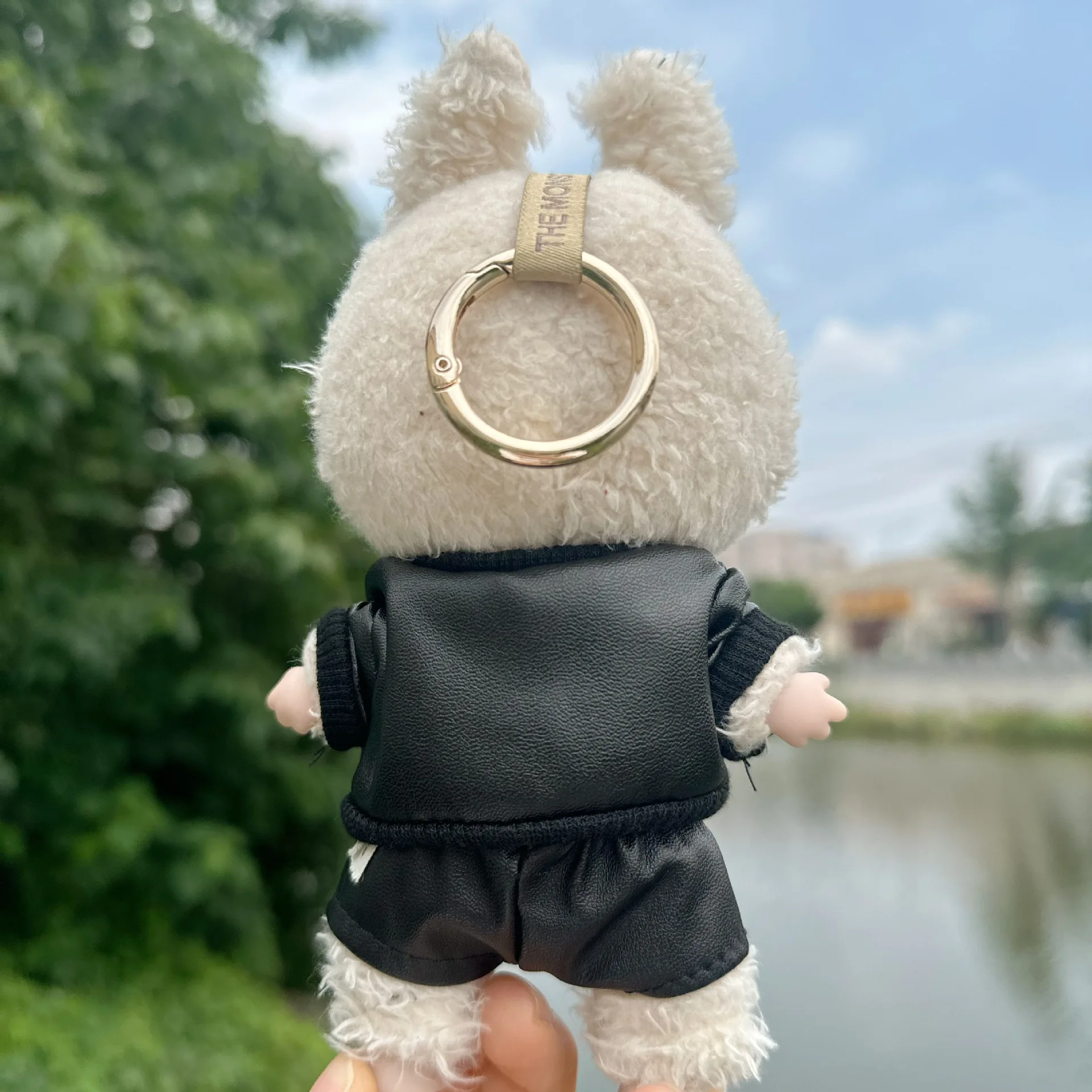 17cm cooler Leder anzug Labubu Kleidung Plüsch Idol Puppen Overall modische Jacke Leder keine Puppe Korea Kpop Exo Accessoires