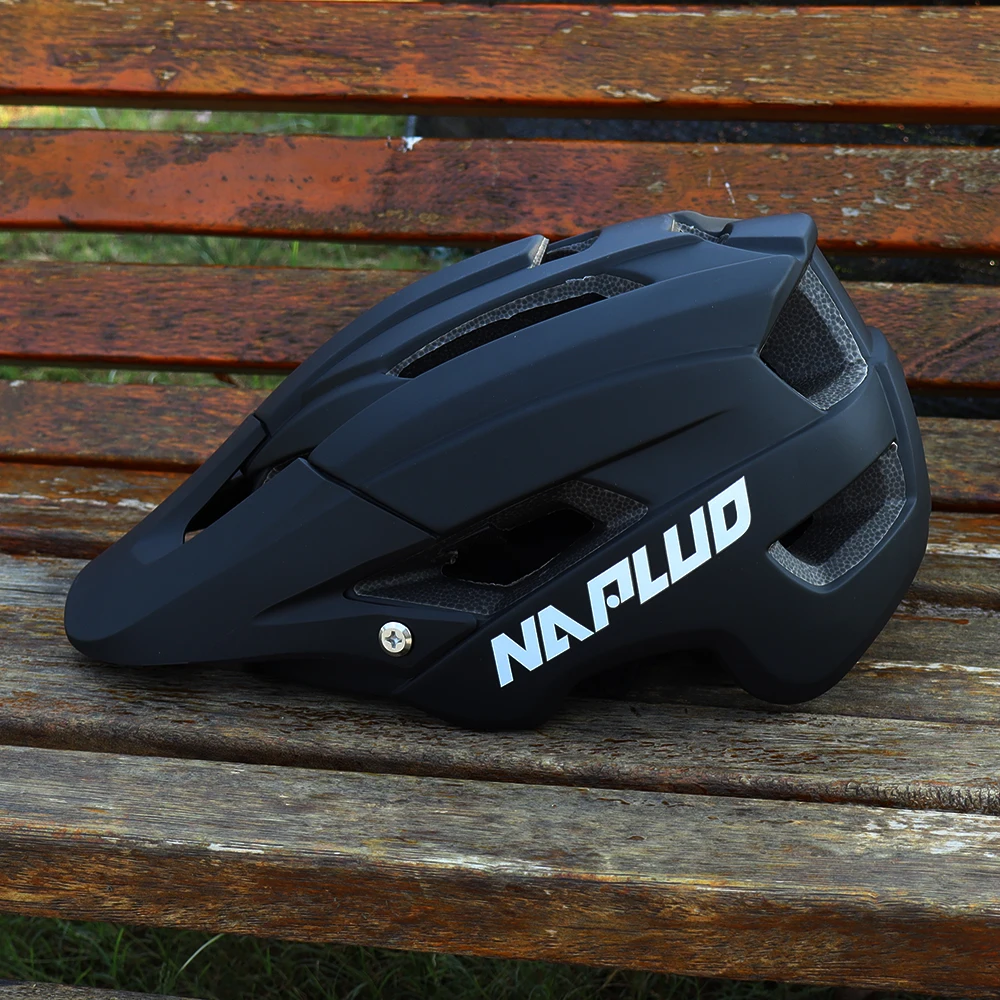 Outdoor DH MTB Mountainbike Crosscountry Fietshelm Heren Licht CE CPSC Veiligheidshelm Mountainbikehelm Lichtgewicht
