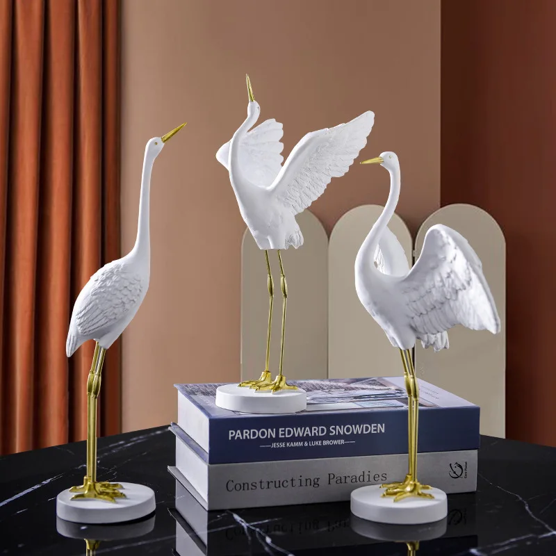 Simulation Resin Crane Animal Golden Bird Sculpture Crafts Ornaments Modern Home Decoration Accessories