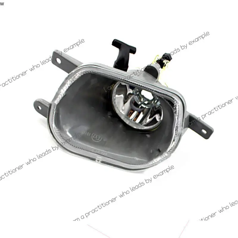 For 2003 - 2014 Volvo XC90 Front Fog Light 31111182 31111183