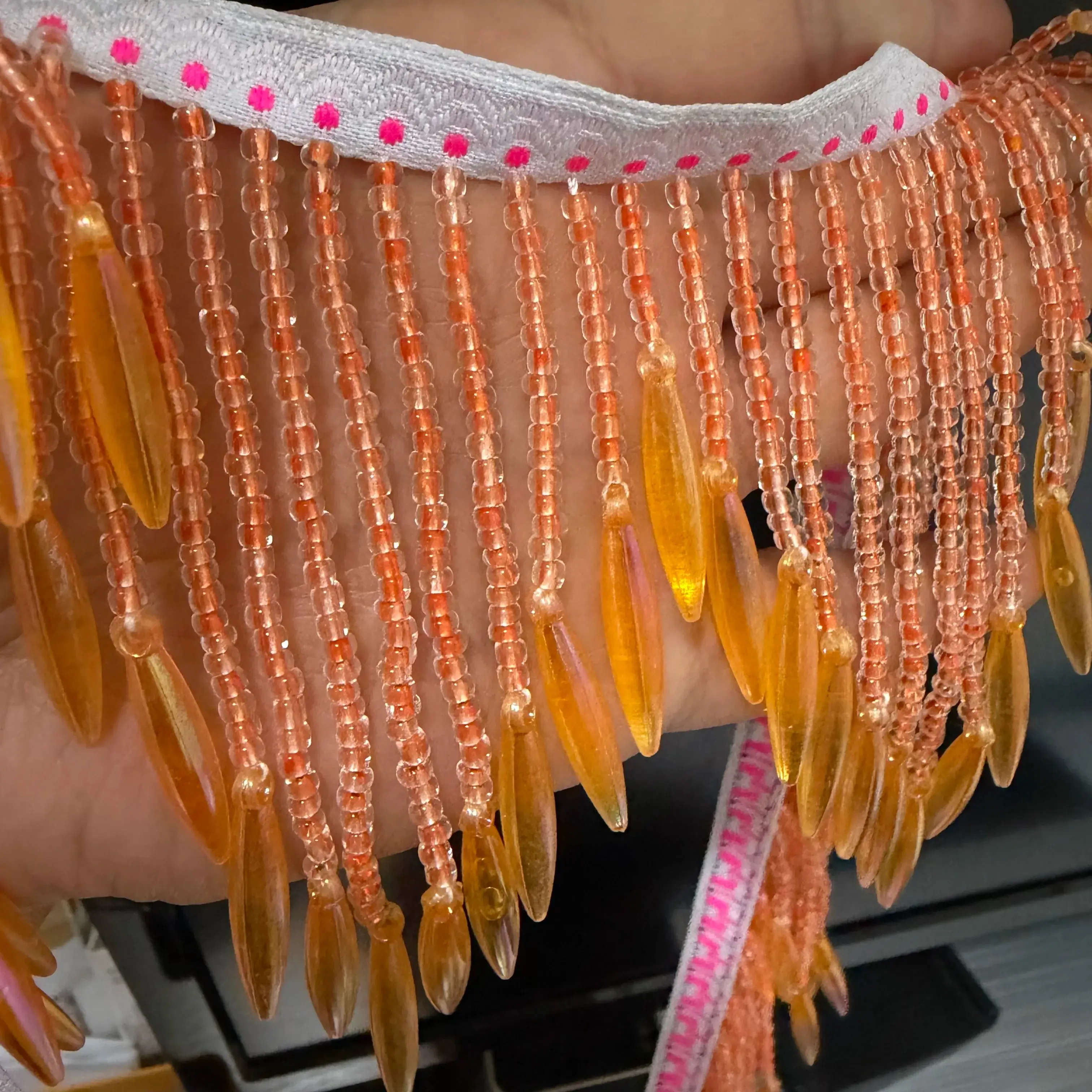 Flecos de cuentas de Chevron de cristal naranja de 10cm de ancho, vestido de moda, traje, bolso de Boutique, flecos de cuentas, flecos de pantalla