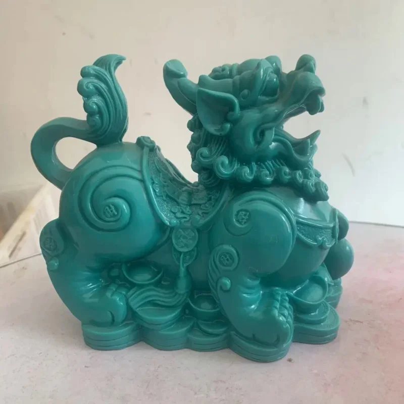 Chinese Natural Turquoise Handcarved Exquisite Pixiu Warding Off Evil Spirits Decorations Statues Carving Living Room Home