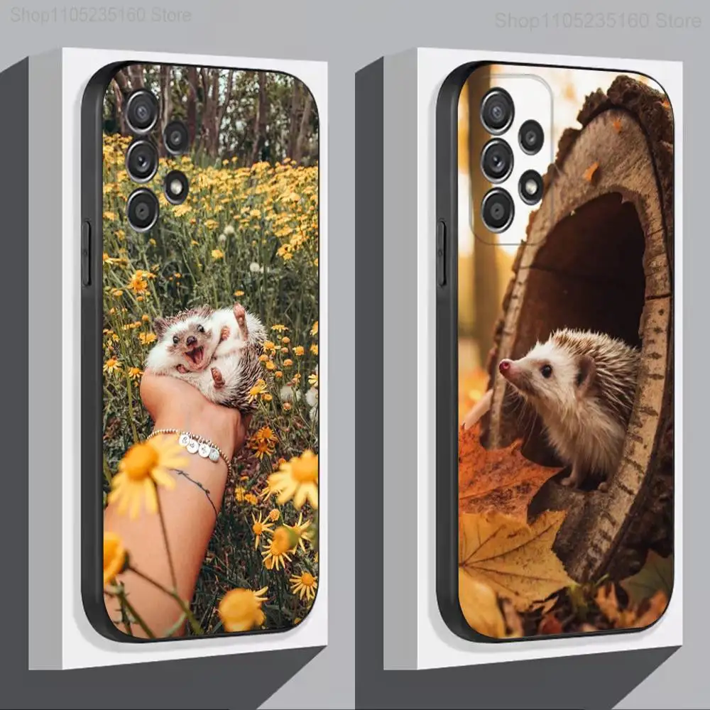 

Cute Animal hedgehog Phone Case For Samsung S 9,10,21,30,22,23,24,25,Ultra,Plus,Lite,FE,4,5G Black Soft Precise