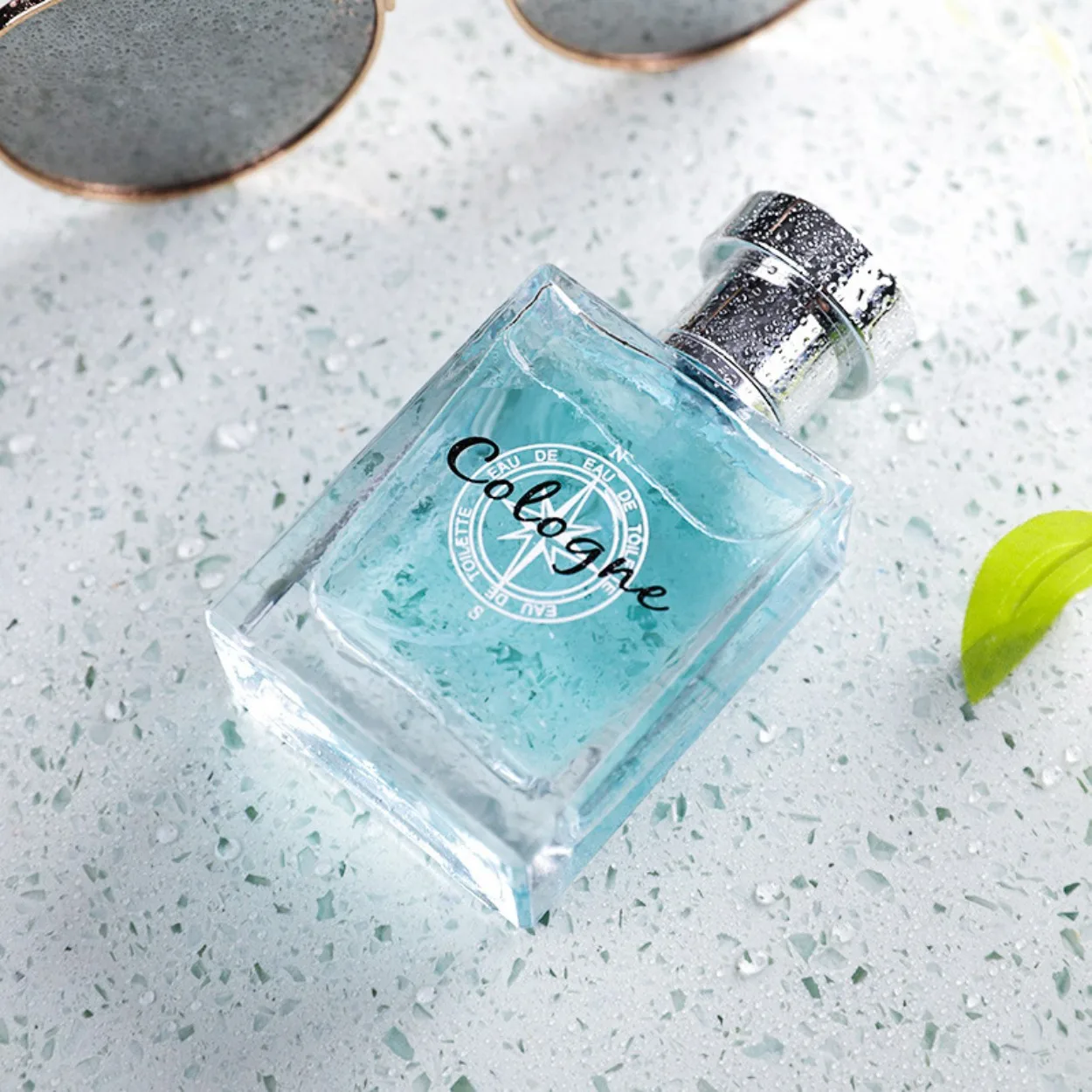 

Light Blue Eau de Cologne for Men: Long-lasting, Light, Fresh, and Natural, 50ml, Marine Fragrance man perfume and fresh