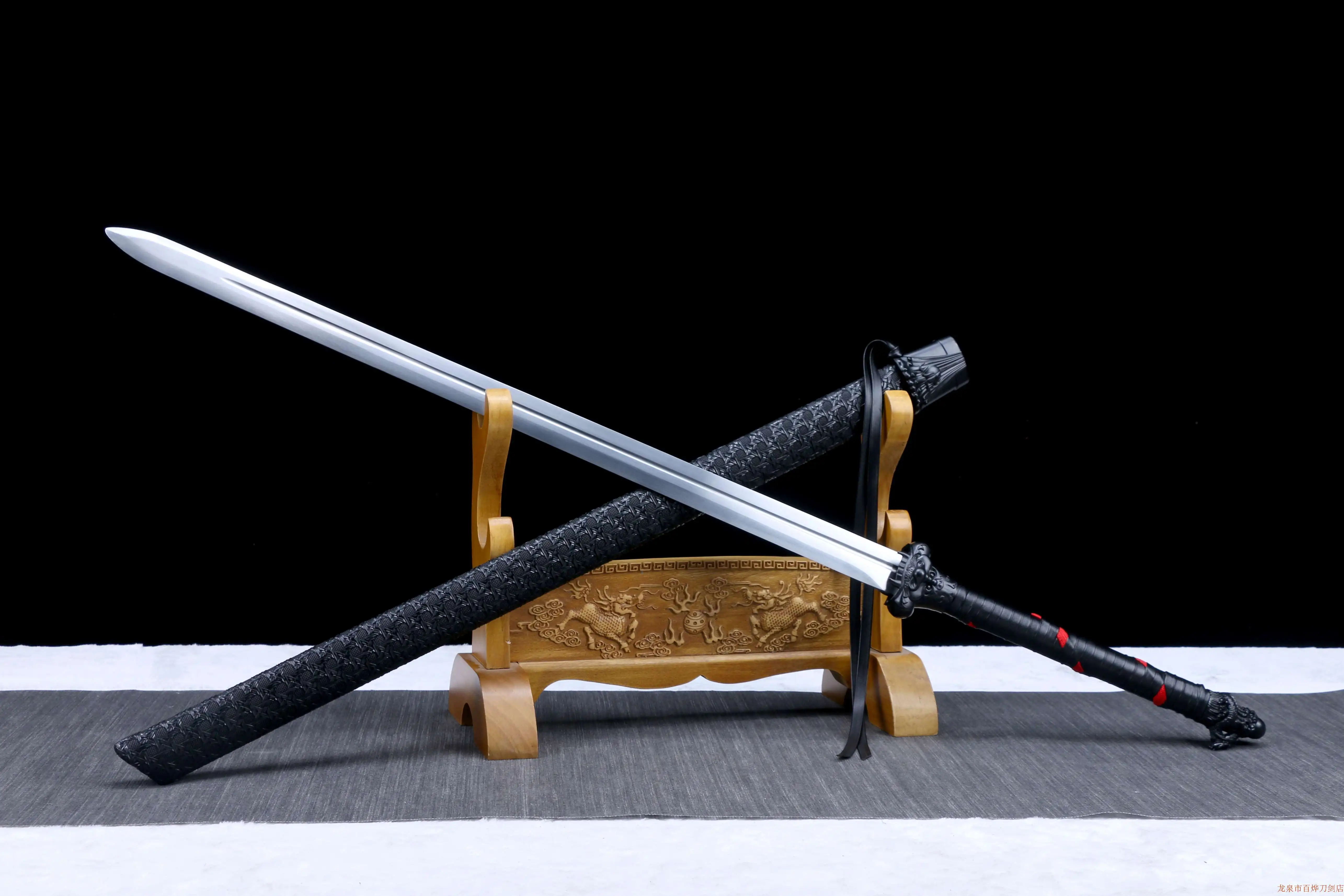 

110 cm Medieval black Devil sword katana full tang Battlefield Preparation Ninja Kung Fu Martial Arts Manganese steel Templar Kn