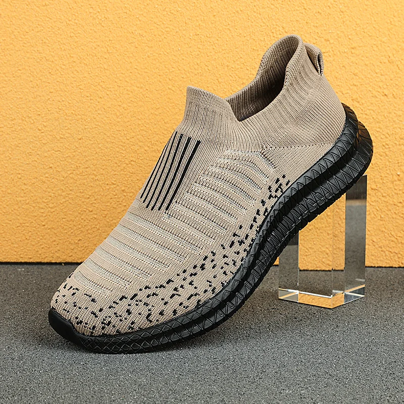 Zapatillas de deporte ligeras para Hombre, zapatos informales a la moda de talla grande, transpirables, resistentes al desgaste, de verano