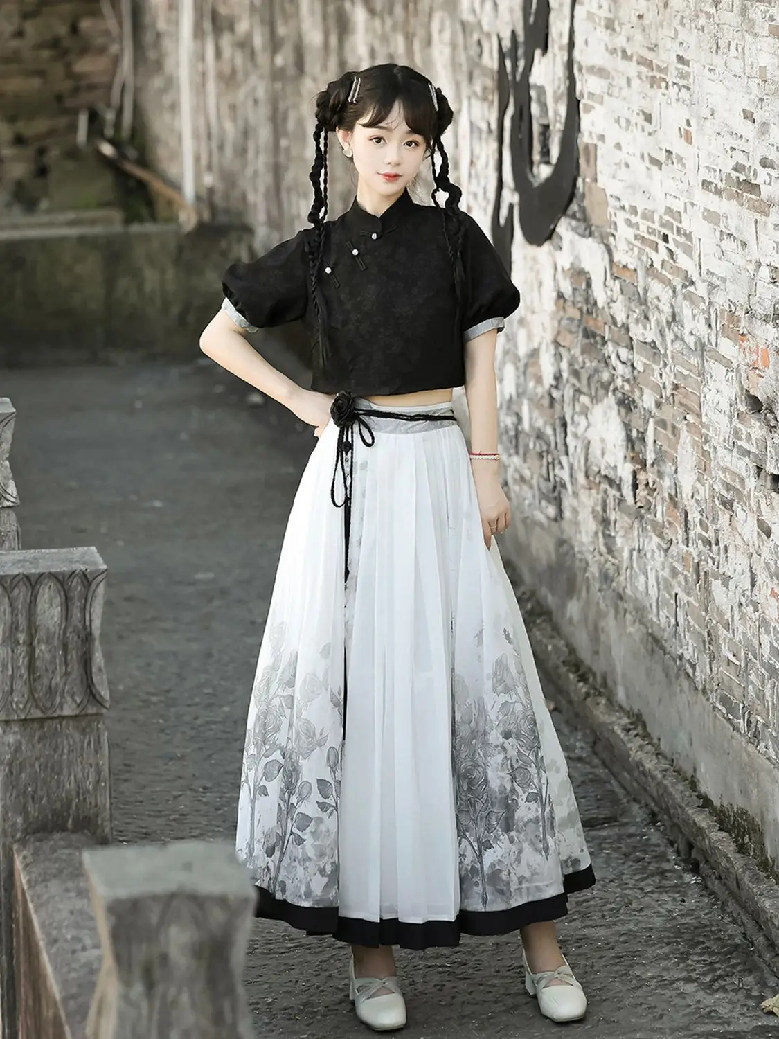 

New women's hanfu improved simple elegant national style retro ink print jacket horse face skirt suit Halloween party