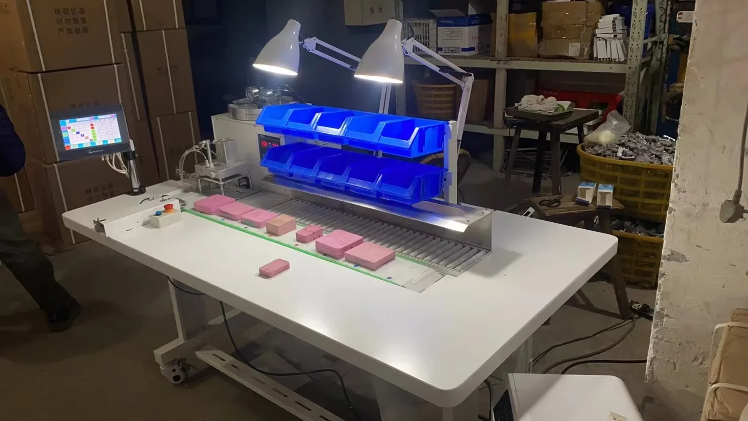 Injetor automático completo da cera do vácuo da correia transportadora para a joia