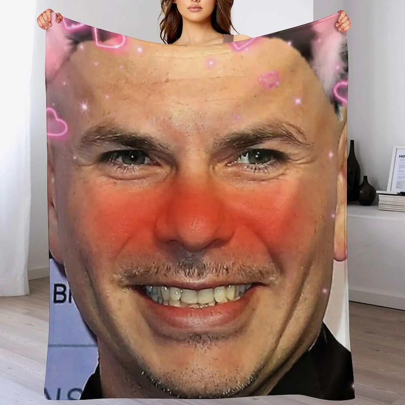 

Mr. Worldwide Throw Blanket Luxury Designer Flannel Blankets For Bed Soft Blankets