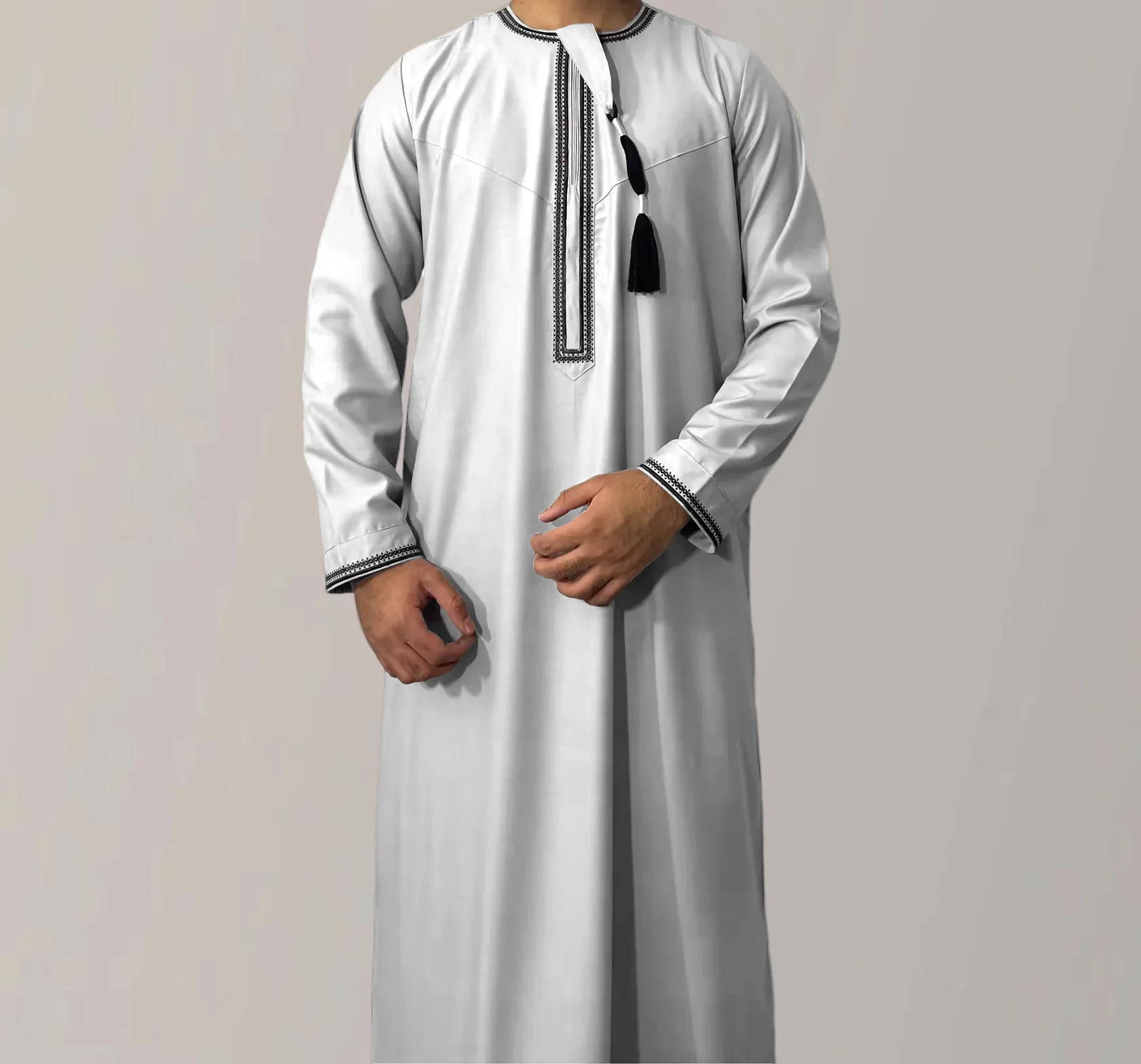 New Arabian Style Robe, Solid Color Round Neck Embroidered Thick Tassel, A Must-have for Saudi Men Agbada African Agbada for Men