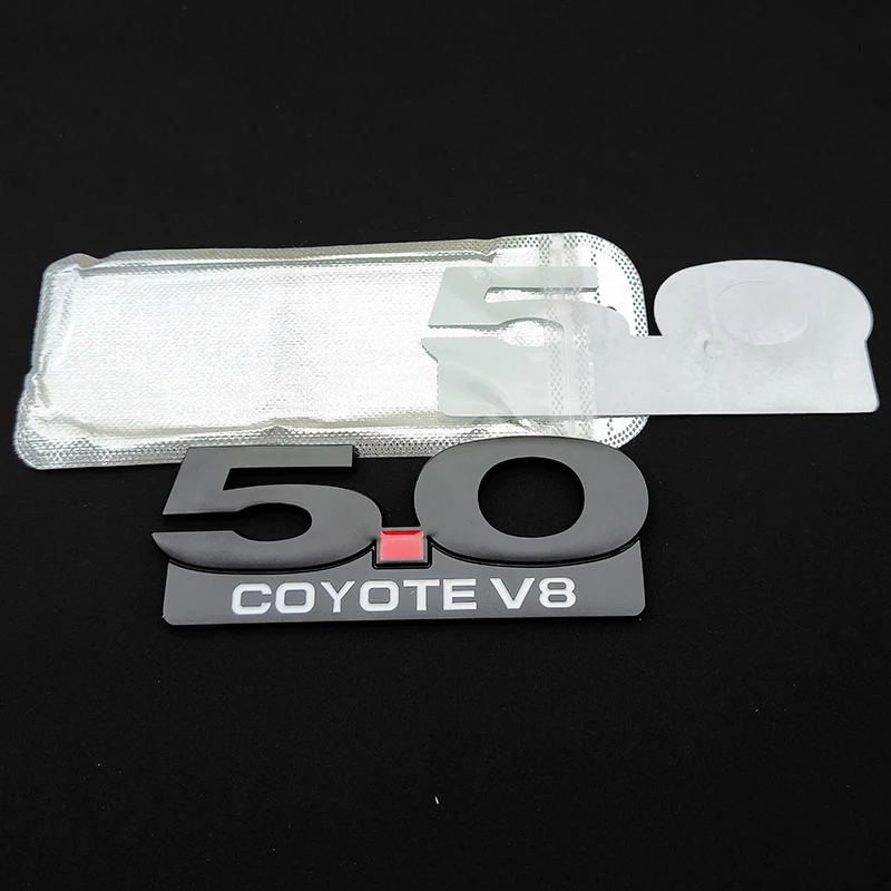 ملصق سيارة معدني ثلاثي الأبعاد شعار 5.0 COYOTE V8 مصبغة شارة أمامية شعار الجذع الخلفي شارات لفورد موستانج GT فالكون تورينو Fairlane
