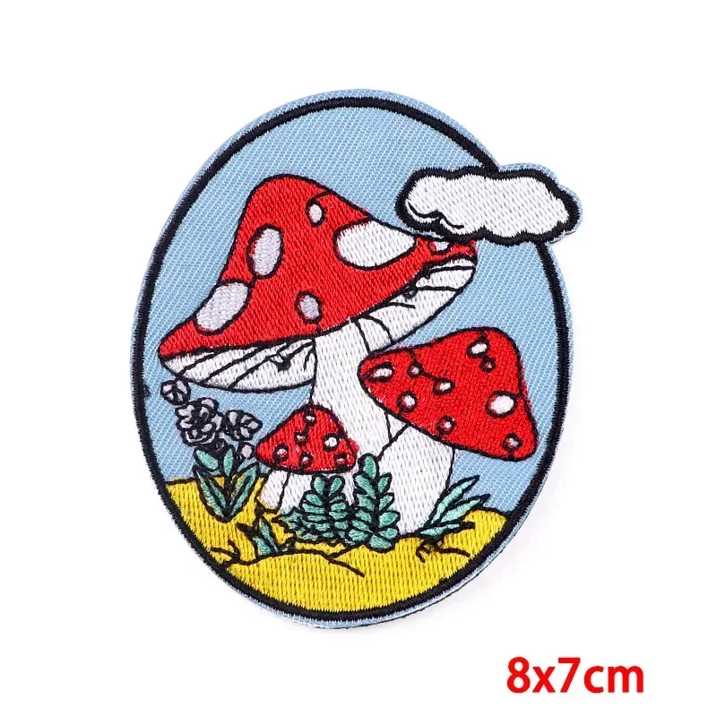 20pcs/Lot Luxury Embroidery Patch Psychedelic Mushroom Bottle Plant Shirt Bag Clothing Decoration Accessory Craft Diy Applique