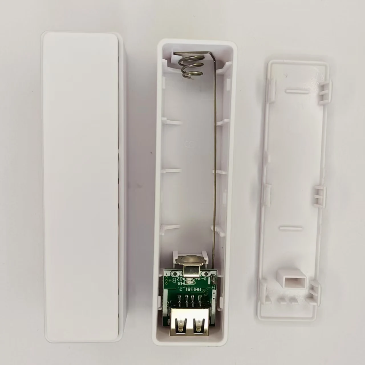5pcsDIY Portable Mobile Power Bank Case Product Requires 18650 Battery Compatible with Handheld Phone Chargers