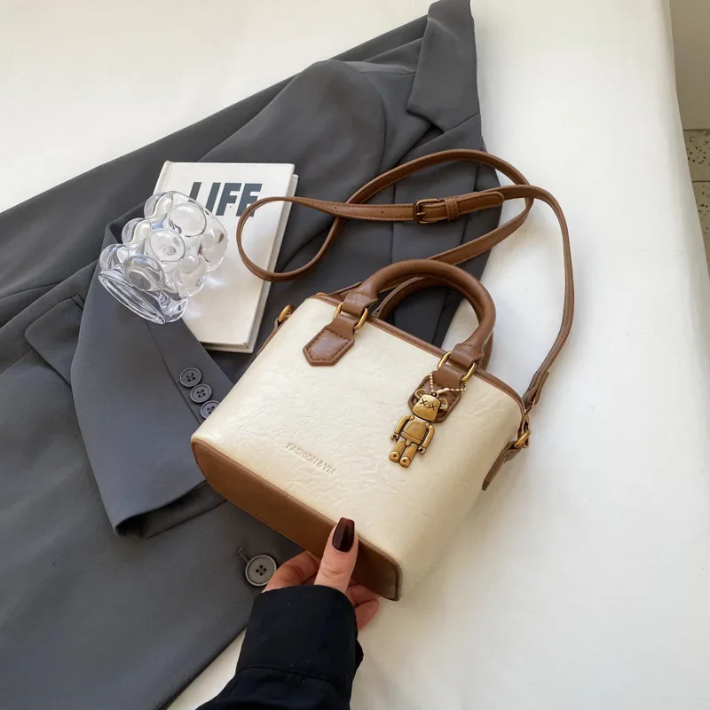 This Year\'s Popular Small Bag Women\'s New Fashionable Simple Versatile Shoulder Messenger Bag Textured Portable Bucket Bag