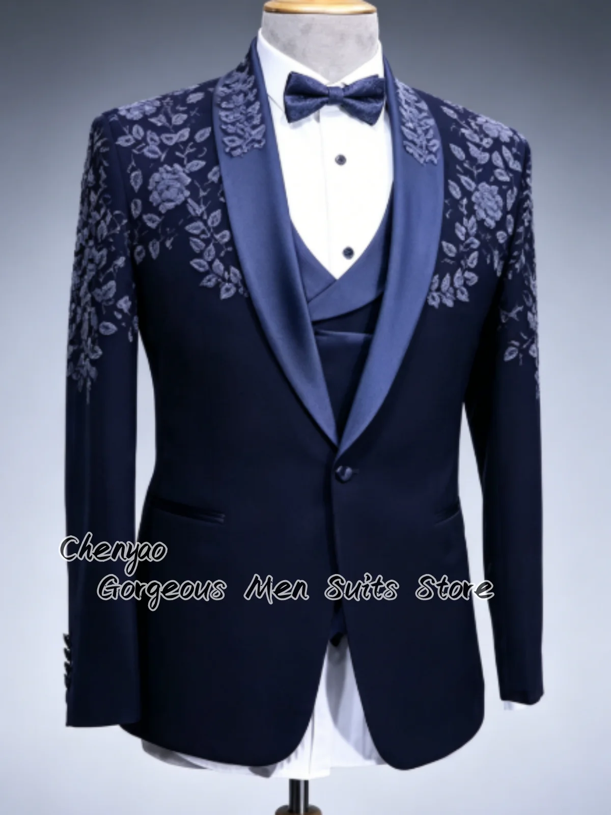 Premium Floral Embroidered Embellished Men Suits Customized Groom Tuxedos Party 3Pcs Sets Male Prom Blazers Formal Ropa Hombre