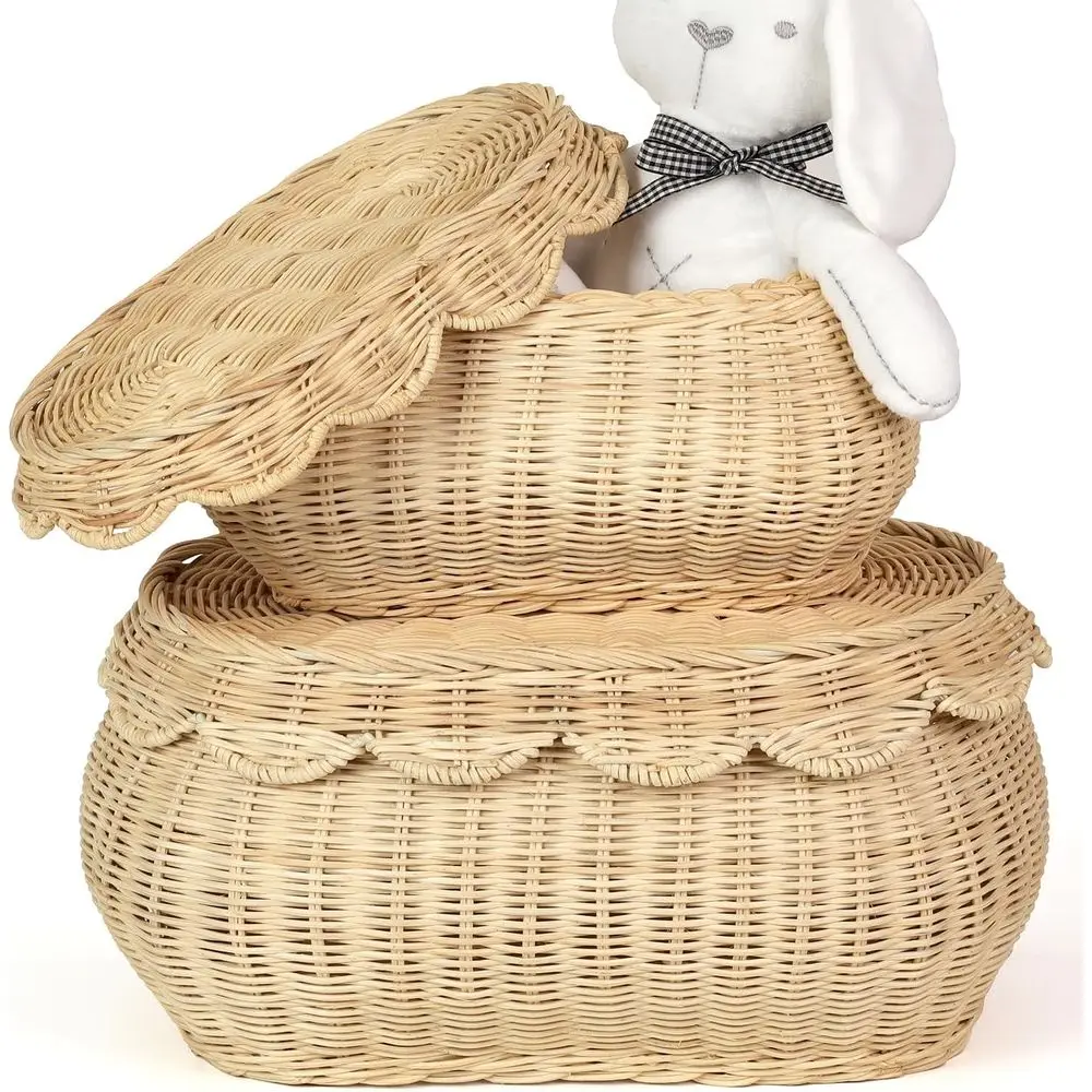 

Set of 2 Handcrafted Rattan Scalloped Baskets with Lids, Ideal for Home Storage and Outdoor Use