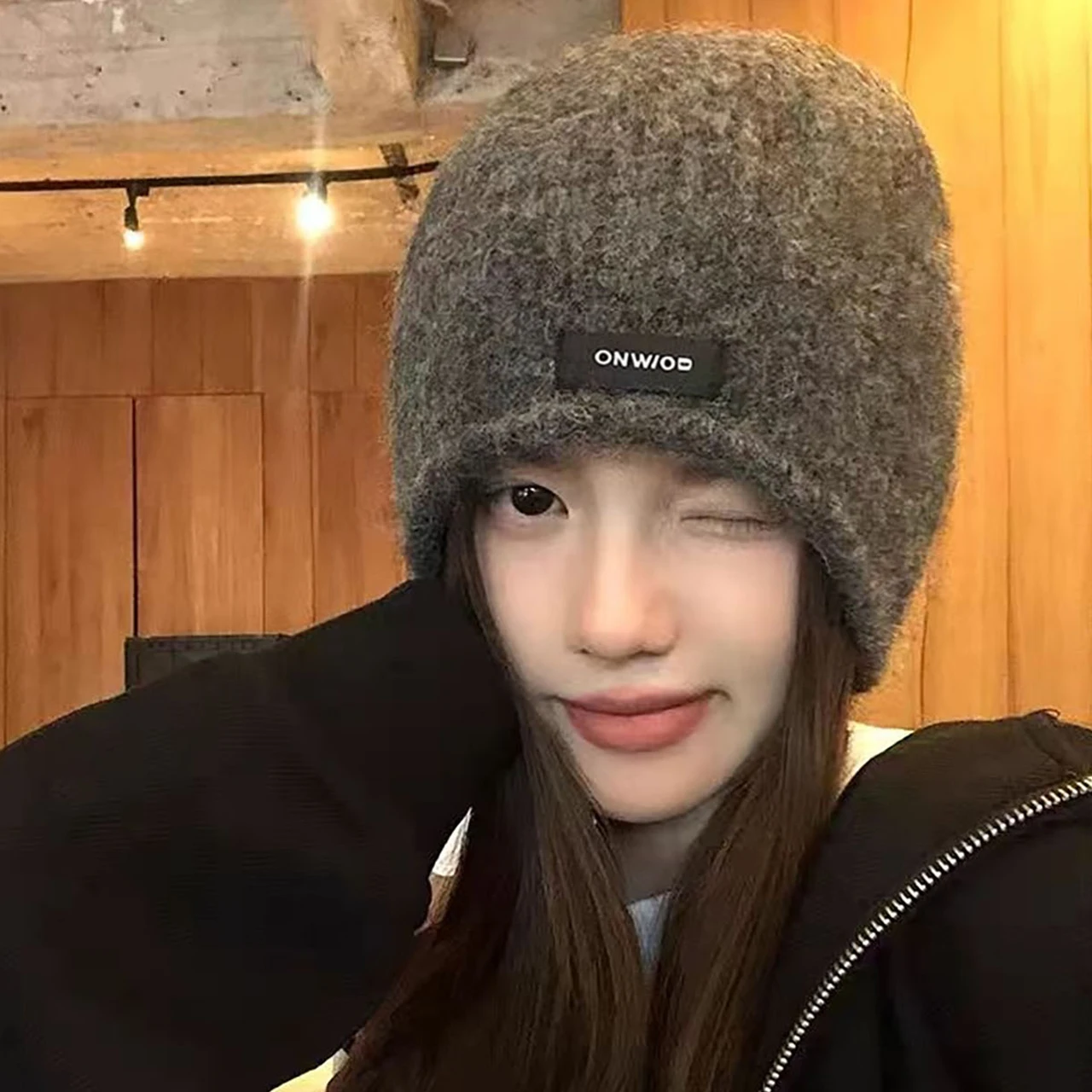 Gorro holgado de punto para mujer, gorro cálido informal para otoño e invierno, gorro con protección para los oídos a prueba de viento y frío