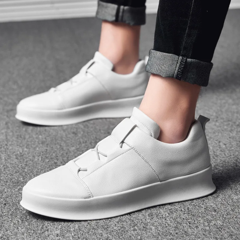 Brand Men Leather Casual Shoes Slip on Loafers Shoes White Men\'s Platform Shoes Fashion Leisure Driving Shoes Soft Moccasins