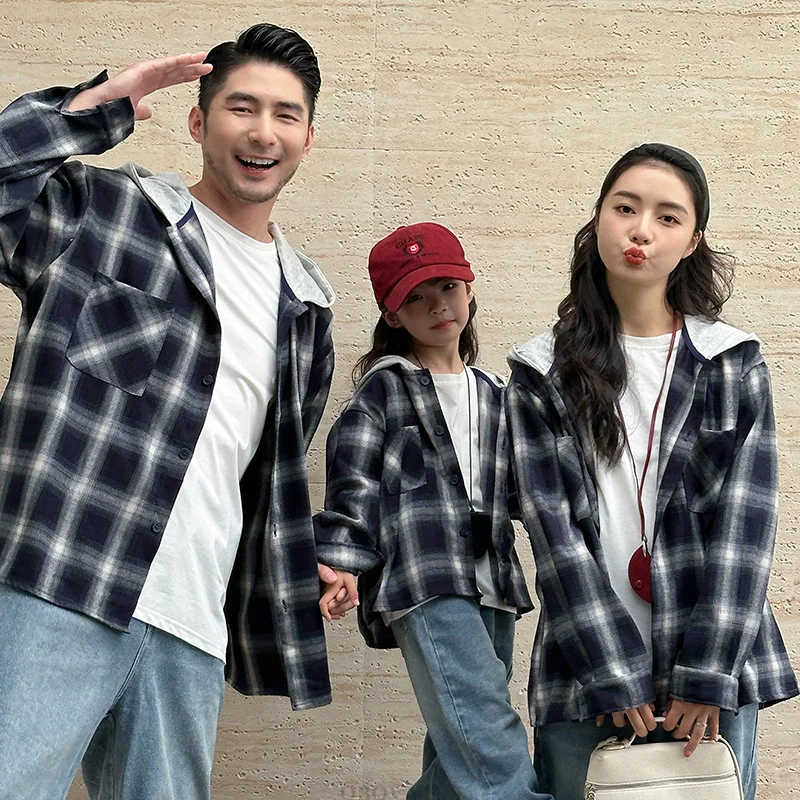 

New Casual Family Matching Outfit Long Sleeve Hooded Shirt For Parent and Child Matching Clothes Plaid Shirt Family Look Costume