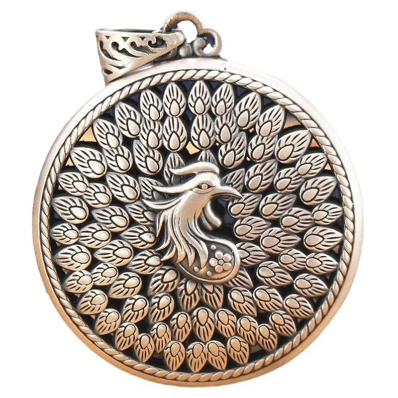 Exquisite Carving Peacock Spread Tail Screen Pendant Male Necklace Accessories Retro Animal Pattern Necklace For Men Jewelry