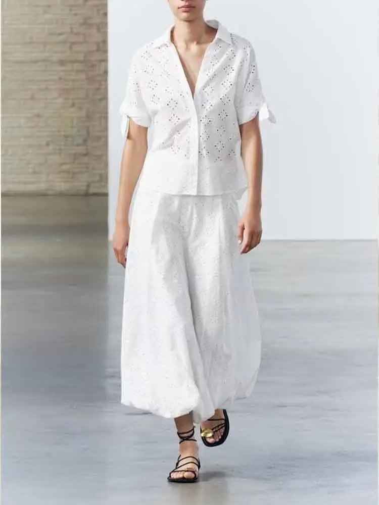 Camisa bordada hueca versátil a la moda para mujer, traje de falda ajustada de cintura alta hinchado, estilo europeo
