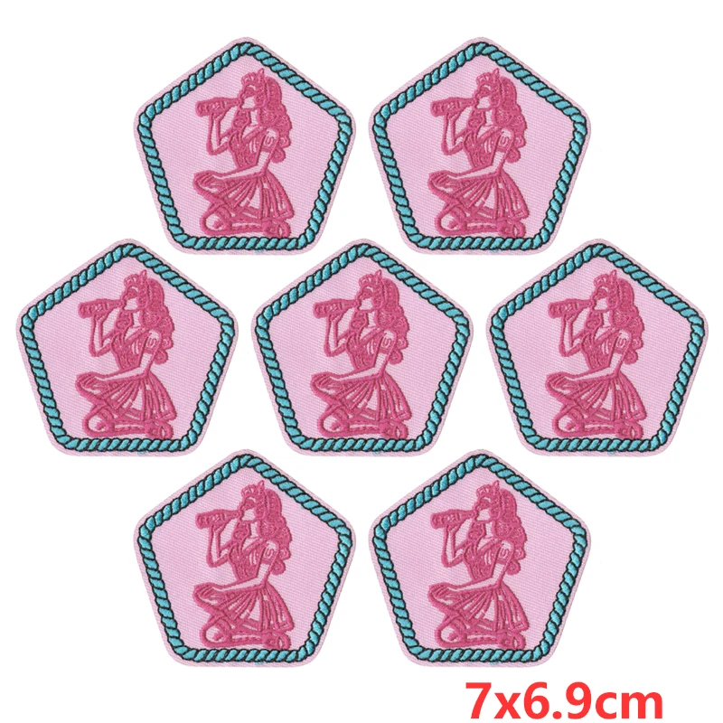 10 pcs/lot Wholesale Cartoon Embroidery Patch Iron On Patches For Clothing Thermoadhesiv Patches On Clothes DIY Sewing Badges