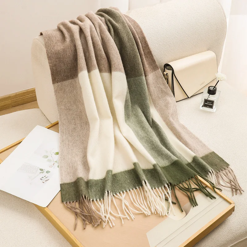 100% Wool Plaid Scarf New Fall Winter Thickened Large Shawl Luxury Elegant Warm Neck Wrap, Versatile Oversized Pashmina