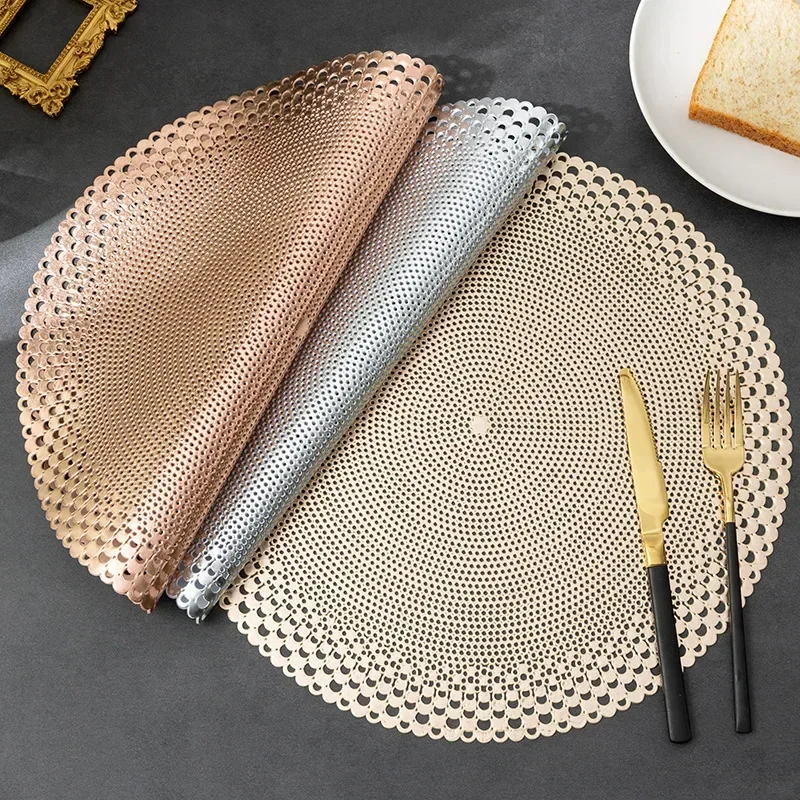 Round Heat Insulation Placemats PVC Table Mats Pads Non-Slip Hollow Out Place Mats for Dinner Table Kitchen Hotel Home Decor