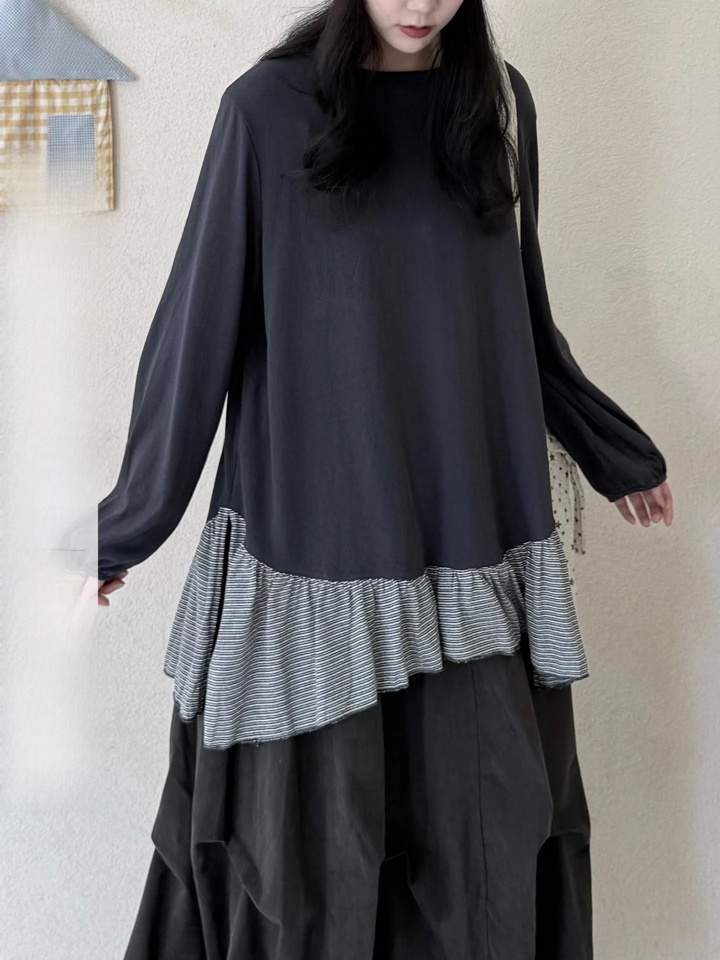 Land And Mountain【Stacked Chatter】Cotton Linen Asymmetrical Color Block T-Shirt Inner Wear Base Layer Shirt Casual Style Loos...