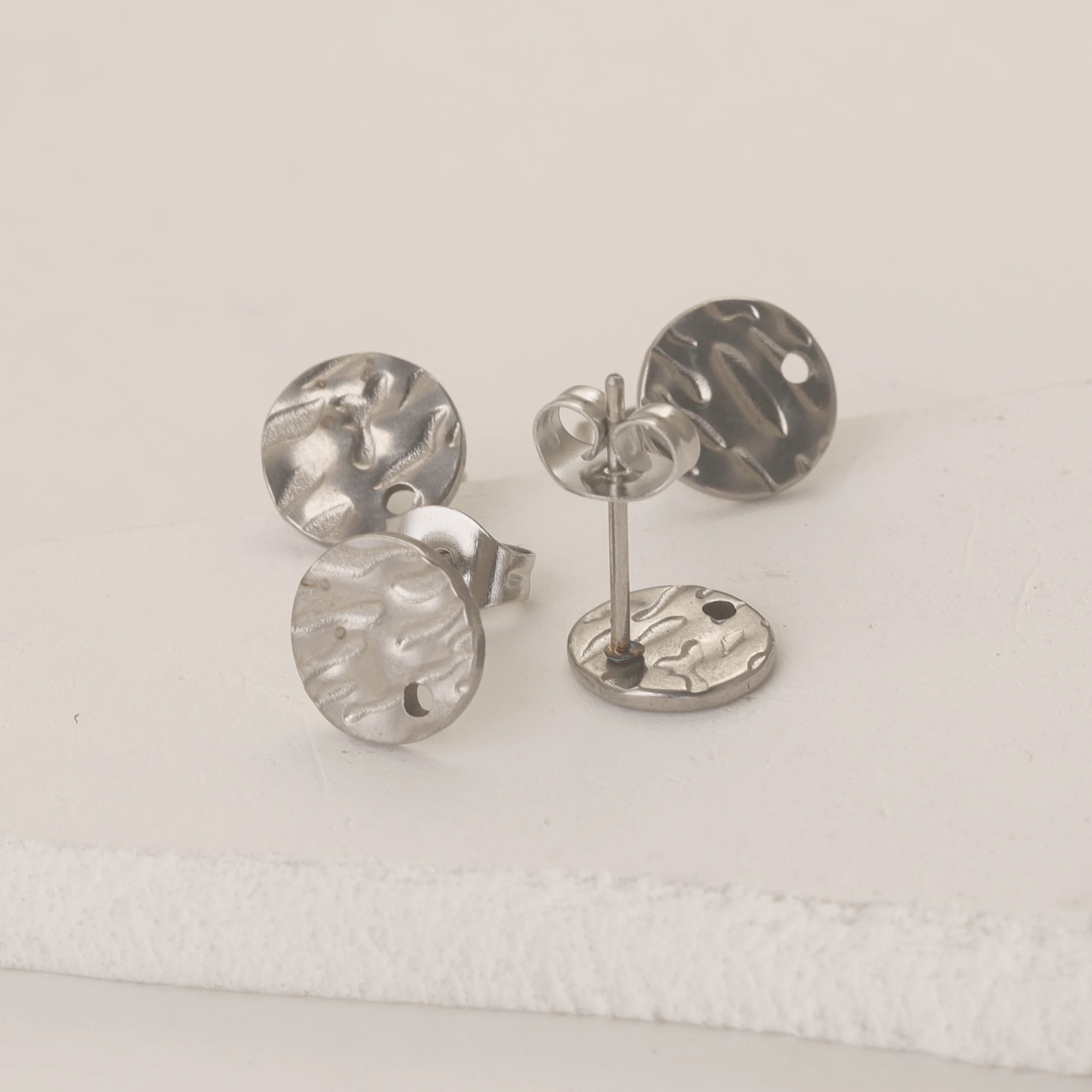 10 Stainless Steel Embossed Welded Pin Stud Earrings 8 10 13MM Blank DIY Exquisite Charm Jewelry Classical Literature