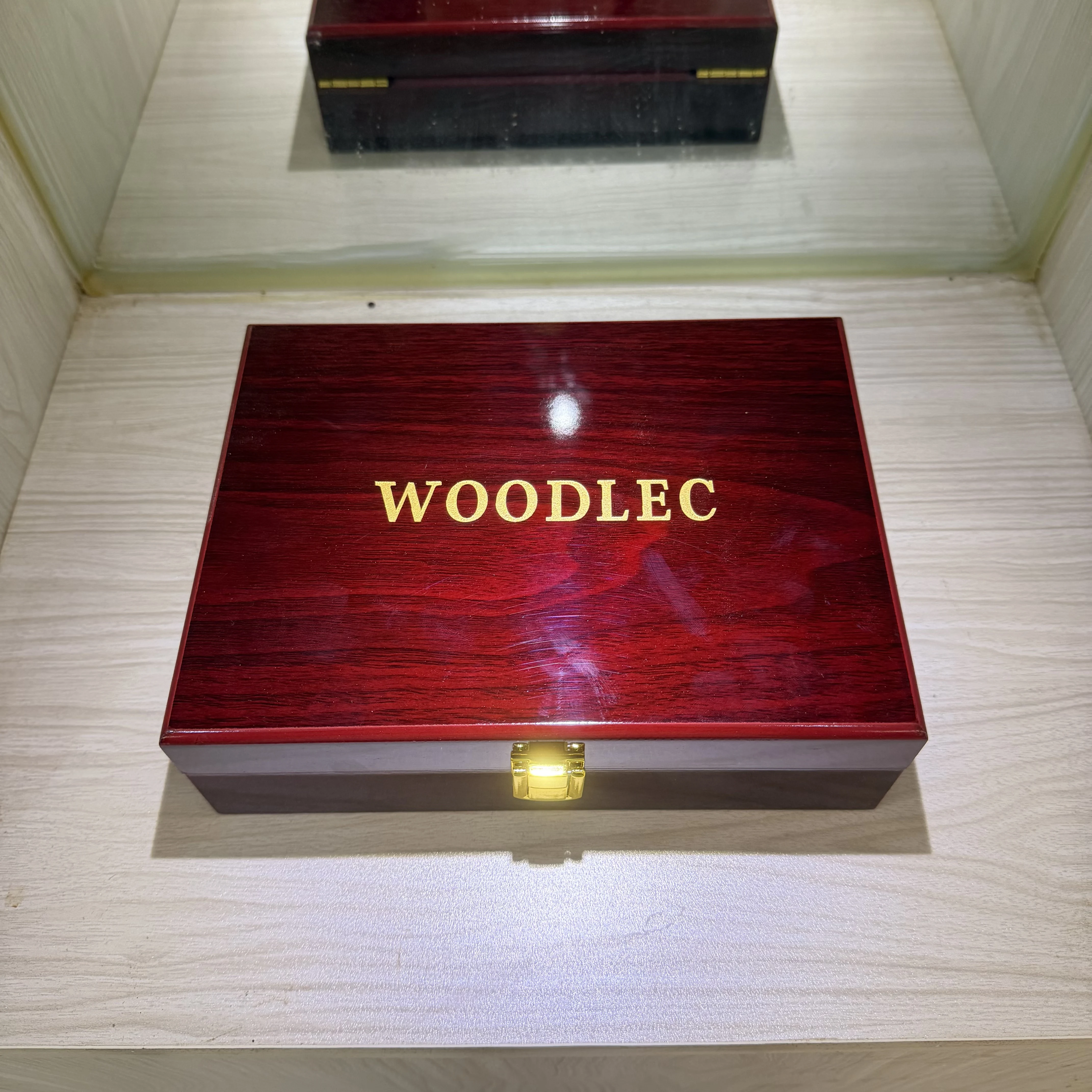 Classical Wooden Box, Luxuriou - Luxury Gift Set ulasan dan harga