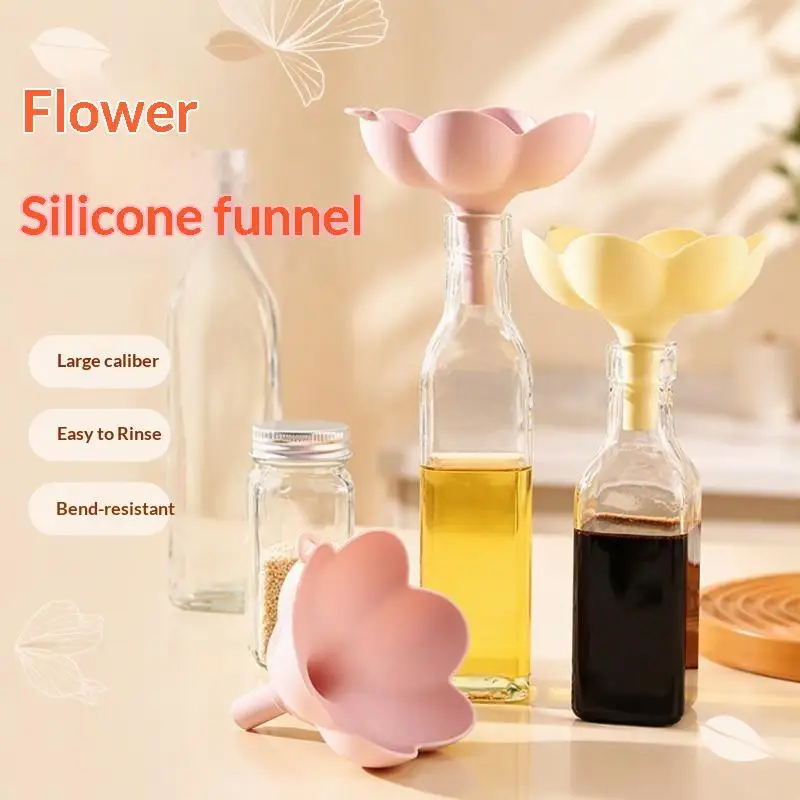 1Pcs Flower Shape Liquid Funnels Cherry Blossom Style Funnels Home Olive Oil Condiments Liquid Powder Dispenser Kitchen