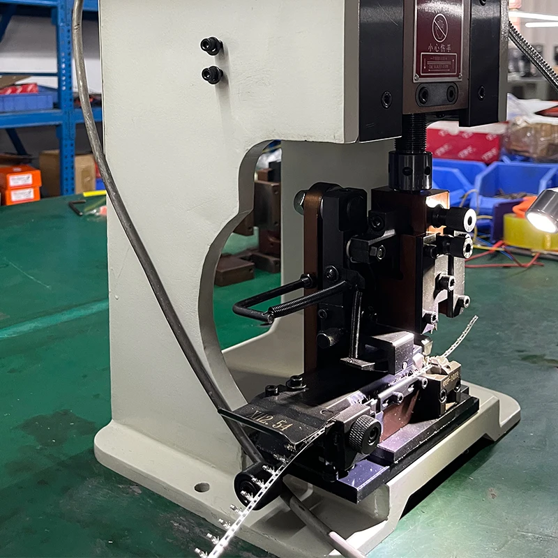 Ultra-silent Terminal Crimping Machine Semi-automatic Electrical Terminal Crimping Tool Cable Harness  Crimping Machine CR-2.0T