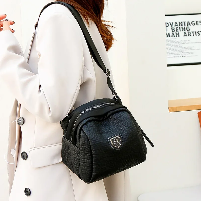 Женская сумка через плечо из мягкой кожи в форме ракушки, модная тонкая минималистичная сумка с регулируемым ремешком и отделениями для карт