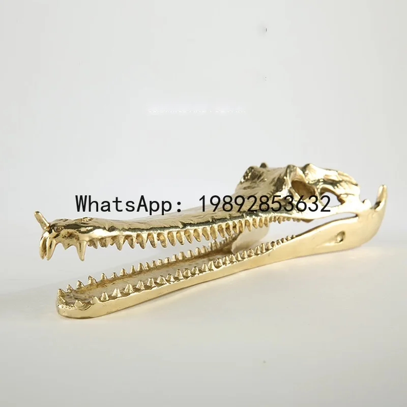 

Resin Handicraft Golden Crocodile Skull Artificial Animal Sculpture Skeleton Dinosaur Abstract Figurine Home Decoration