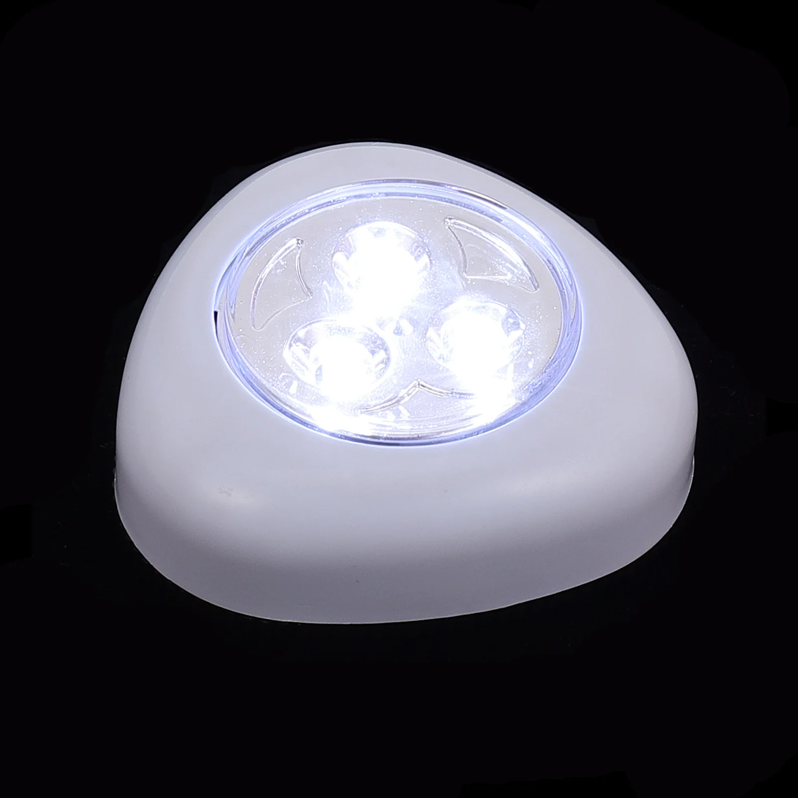 Рисунок 2 - небольшой ночник с сенсорным управлением